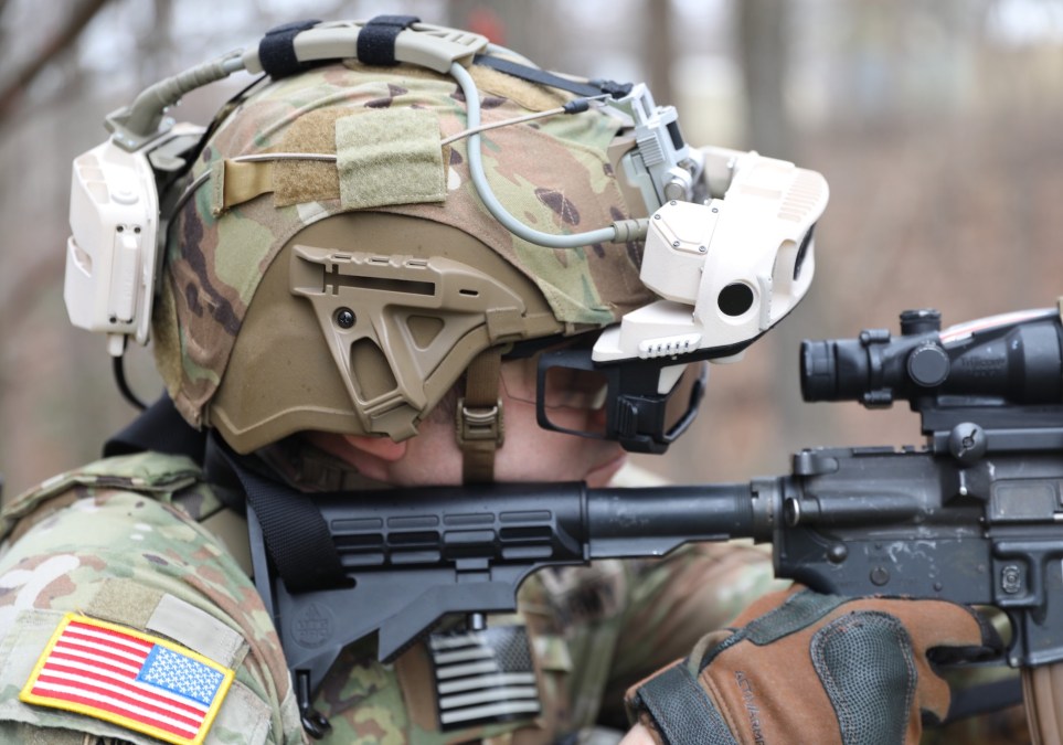 Read more about the article Anduril integrates AI tech into Army IVAS headsets