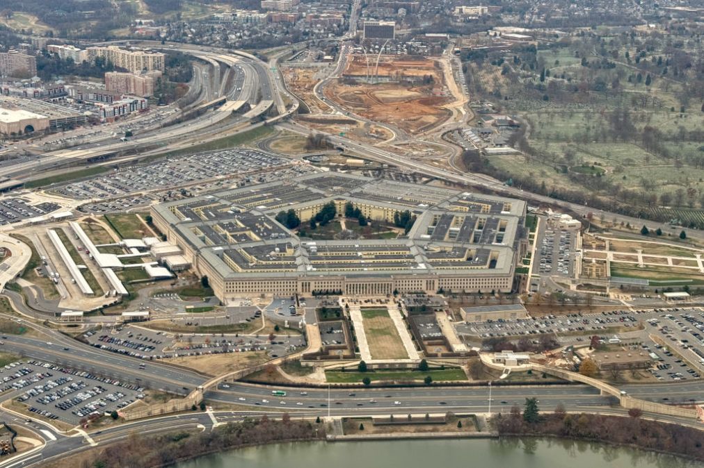 Read more about the article Future of Advana data platform unclear as Pentagon halts AI multiple award contract