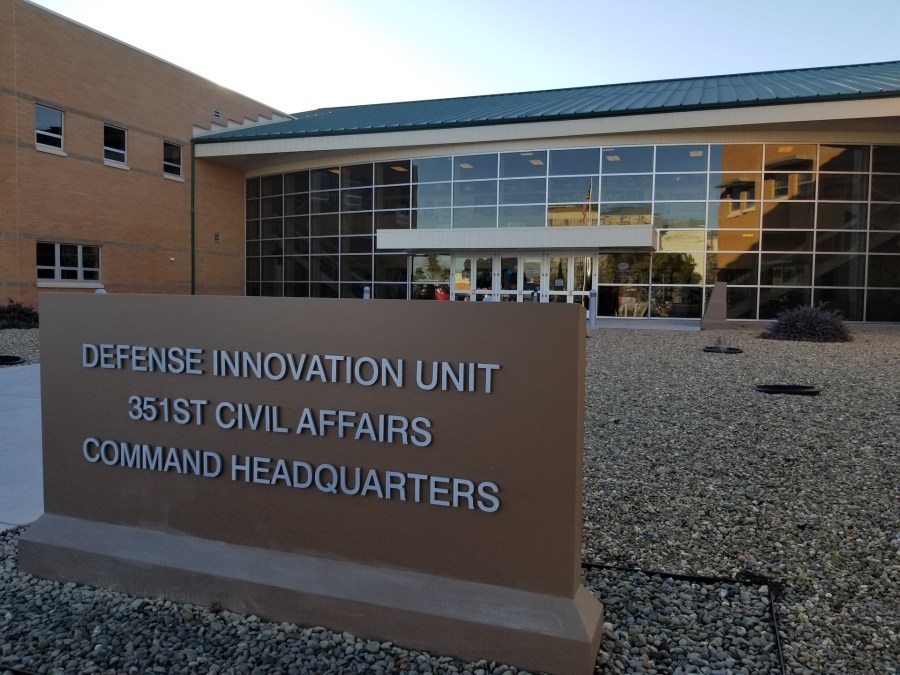 Read more about the article Pentagon begins recruiting its next cohort of disruptive defense acquisition fellows