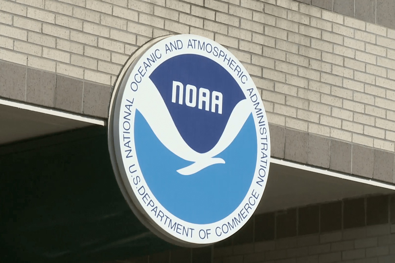 Read more about the article Trump’s NOAA nominee: Ongoing hiring freeze ‘challenging’ for its mission