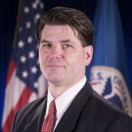 Read more about the article Barney changed USCIS’s cyber culture by putting the user first